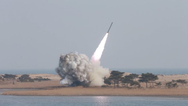Triều Tiên lại phóng tên lửa ra biển Nhật Bản