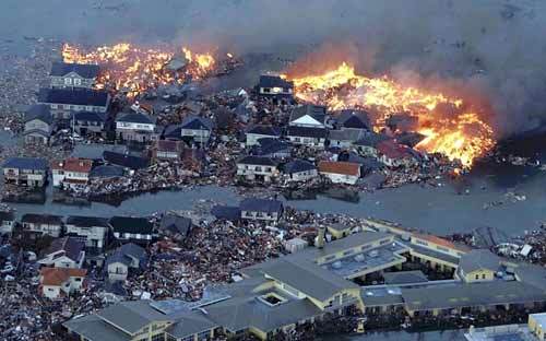 Clip: Nhìn lại thảm họa động đất, sóng thần Nhật Bản