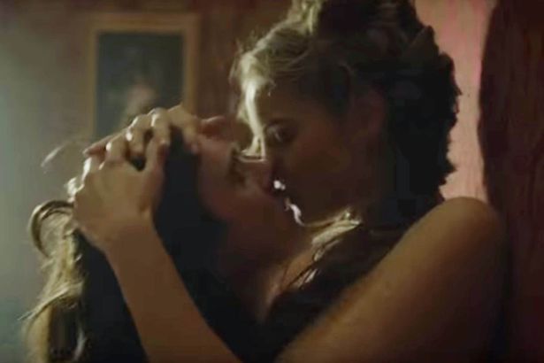 Phim truyền hình lịch sử bị phản đối vì quá nhiều cảnh dung tục