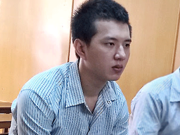 Kẻ cướp túi xách của nữ du khách nước ngoài lãnh 4 năm tù