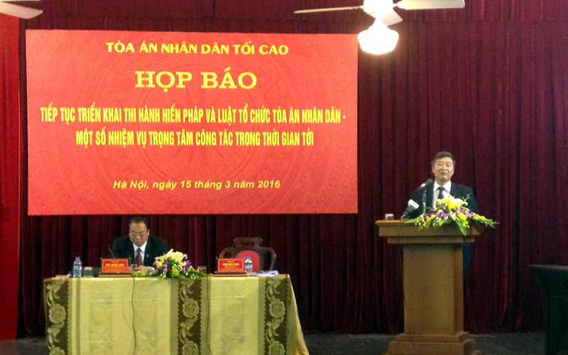 Phó chánh Tòa tối cao kêu gọi tố giác thẩm phán vòi vĩnh