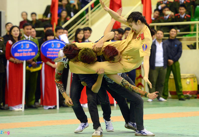 Mãn nhãn màn trình diễn võ thuật của sinh viên cảnh sát