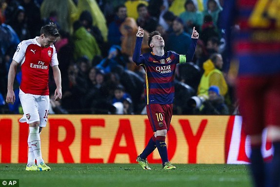 Video: MNS tỏa sáng, Barca hiên ngang vào tứ kết