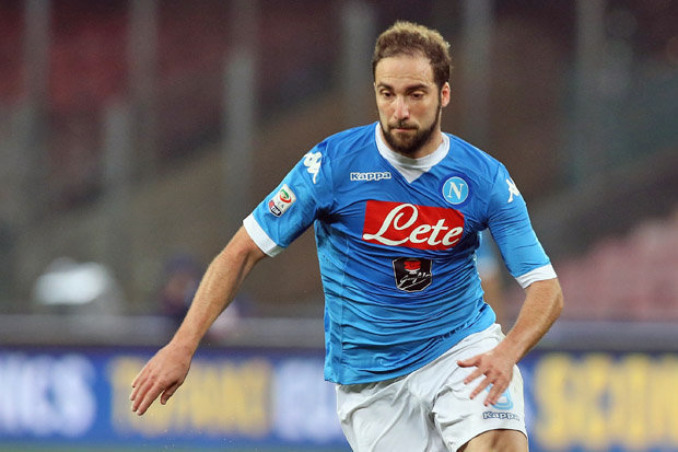 Mourinho bí mật gặp Higuain, MU sắp nổ bom tấn