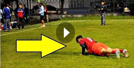 Công Vinh 'hít đất' như máy trên sân tập của ĐT Việt Nam