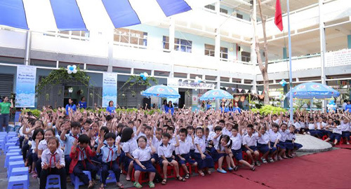 Thêm 2400 học sinh học yêu nước sạch