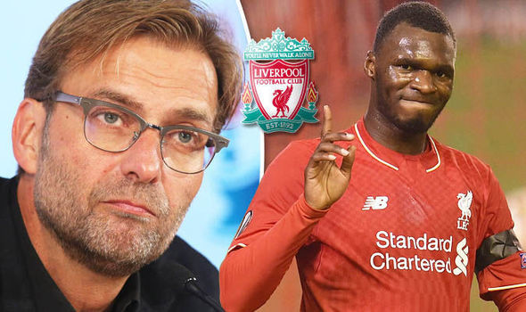 Benteke bức xúc đăng đàn công kích HLV Klopp