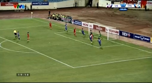 Văn Toàn bỏ lỡ 18