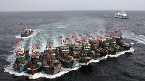 Malaysia phát hiện 100 tàu TQ xâm phạm lãnh hải