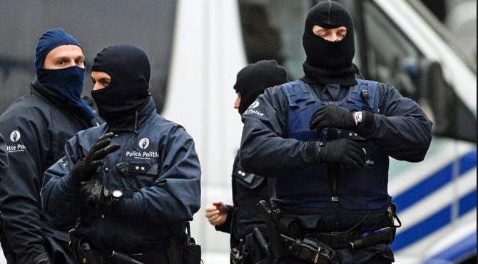 Cảnh sát châu Âu dùng 