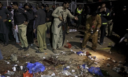 Đánh bom liều chết ở Pakistan, ít nhất 50 người chết