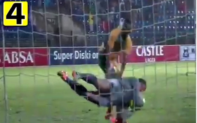 Chết cười với chàng thủ môn chơi lầy nhất quả đất