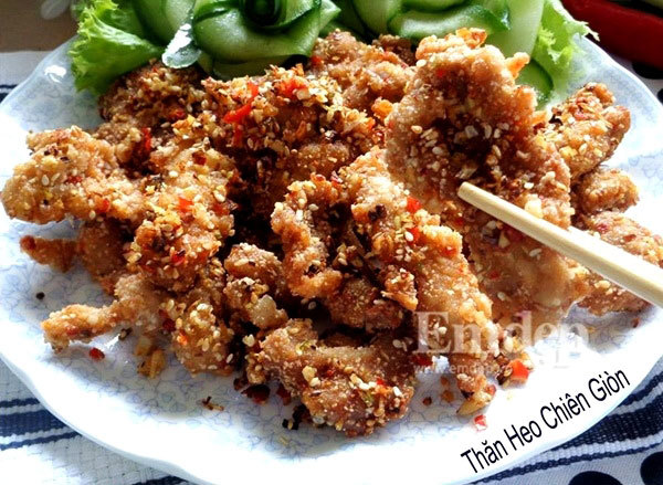 Thịt thăn heo chiên sả ớt cho bữa cơm ngày bận rộn