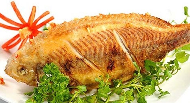 Chuyên gia thực phẩm chỉ cách rán cá tránh ung thư