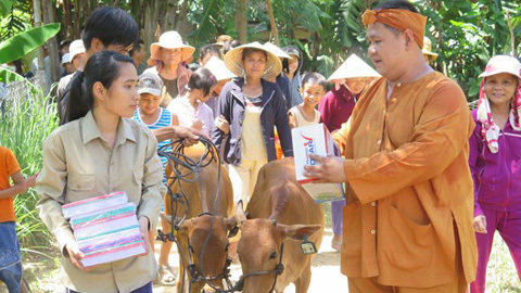 Lục Lạc Vàng tạm thời cắt hình ảnh Minh Béo khi lên sóng