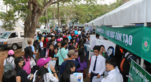 Đại học Tân Tạo dành 50% chỉ tiêu tuyển thẳng