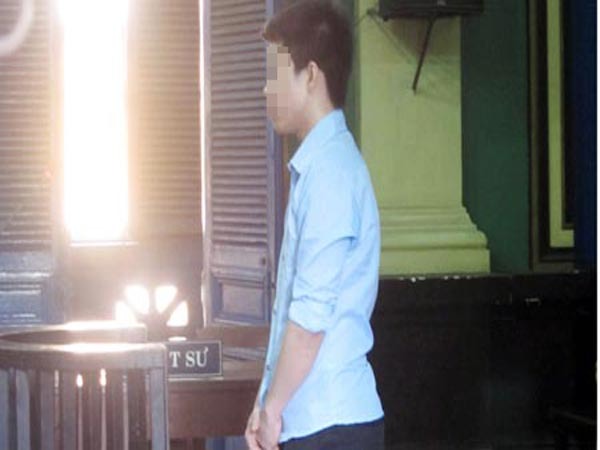 Ngủ cùng 'bạn gái' tuổi 12, gã trai bóc lịch 10 năm