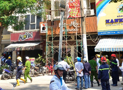 Sửa nhà gây chập điện, một người bị bỏng toàn thân
