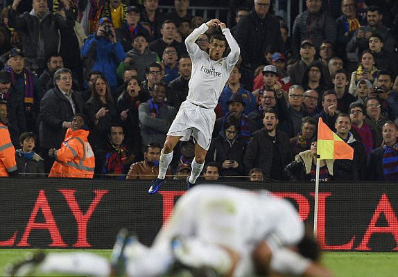 Điểm lại những hình ảnh đáng nhớ của trận El Clasico