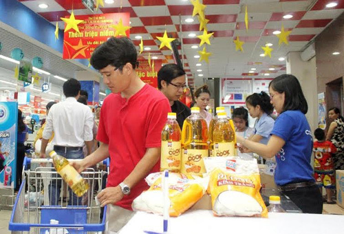 Co.opmart giảm giá mạnh hàng nghìn mặt hàng