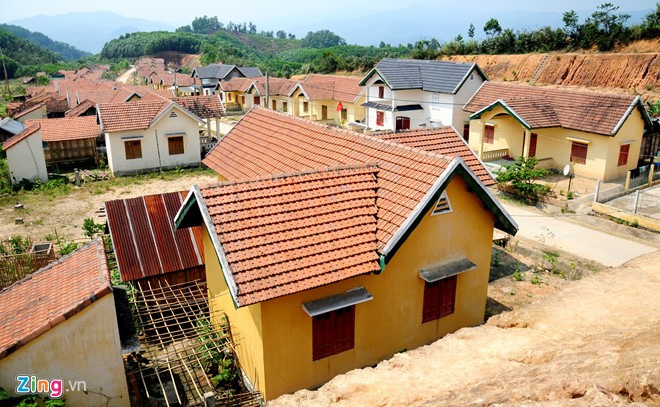 Làng biệt thự ở Quảng Ngãi đối diện nguy cơ đói nghèo