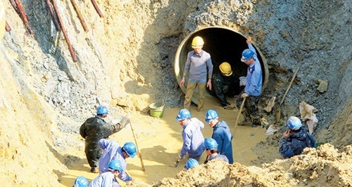 Chuyện lạ: 2 công ty hàng đầu thế giới vào Việt Nam vẫn thua nhà thầu Trung Quốc vì không có nổi 1 triệu USD
