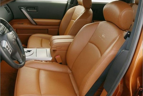 Ngồi vị trí nào an toàn nhất trên ô tô?