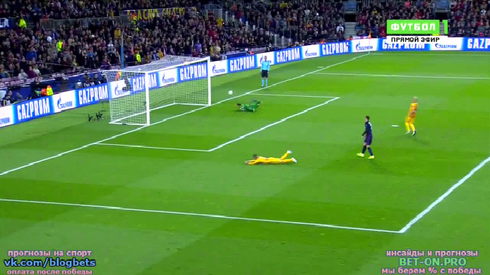 Griezmann dứt điểm sạt cột dọc