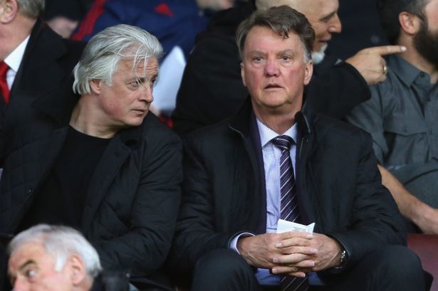 Van Gaal ủ mưu về cuộc