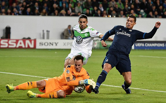 Video: Wolfsburg 2-0 Real Madrid