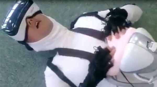 Trình làng bộ đồ