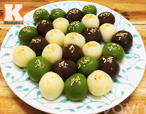 Cách làm bánh trôi bảy sắc rực rỡ cho Tết Hàn thực
