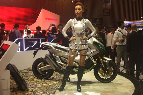 Honda phô diễn sức mạnh tại Việt Nam Motorcycle Show 2016