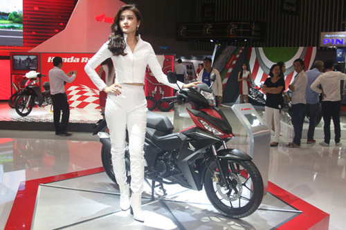 Honda phô diễn sức mạnh tại Việt Nam Motorcycle Show 2016