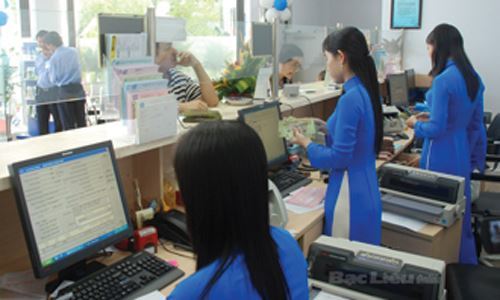 ACB đang 'trả giá đắt' cho sai lầm quá khứ