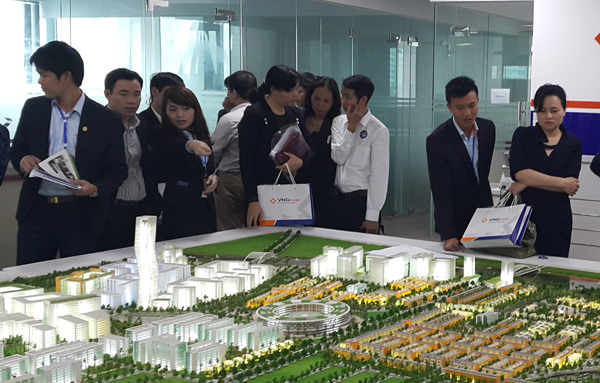 Bám mặt biển sinh lời hơn đất vàng Hà Nội