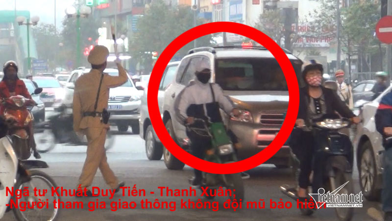 Cảnh sát giao thông cũng phải bó tay!