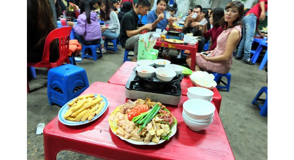 Dân nhậu Việt ăn 'đồ thải' của thế giới vẫn tấm tắc khen ngon