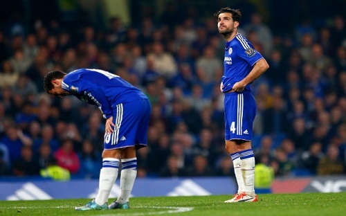 Hiddink cay đắng: Cầu thủ Chelsea không chịu đá!