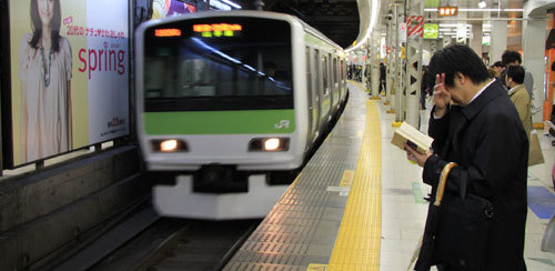 9 sự thật về tàu điện ngầm Tokyo khiến dân Mỹ phát 