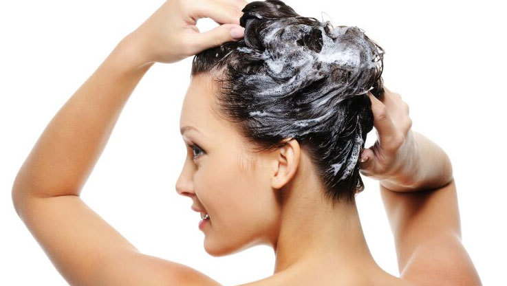 Chuyên gia tóc tiết lộ mỗi tuần nên gội đầu mấy lần