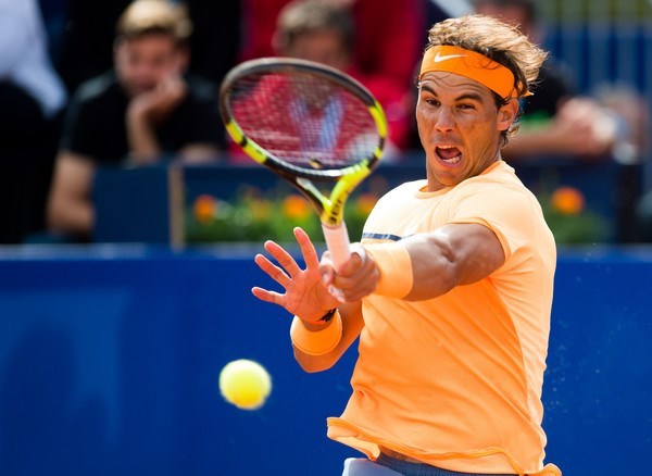 Nadal lấy vé tứ kết Barcelona Open như đi dạo