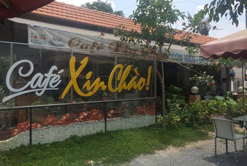 Tòa Bình Chánh hoãn xử vụ Xin chào vì thẩm phán bận đột xuất