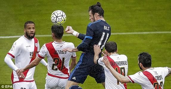 Bale tỏa sáng, Real ngược dòng điên rồ trước Vallecano