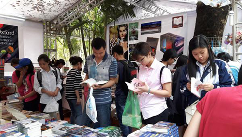 Hội sách 4 ngày thu 10 tỷ