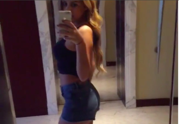 Samatha khoe dáng nuột sau khi chia tay Martial