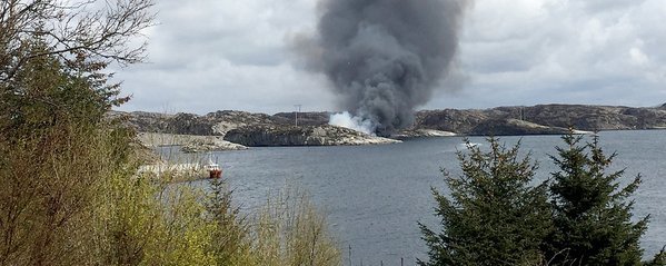 Trực thăng chở 13 người rơi ở Na Uy