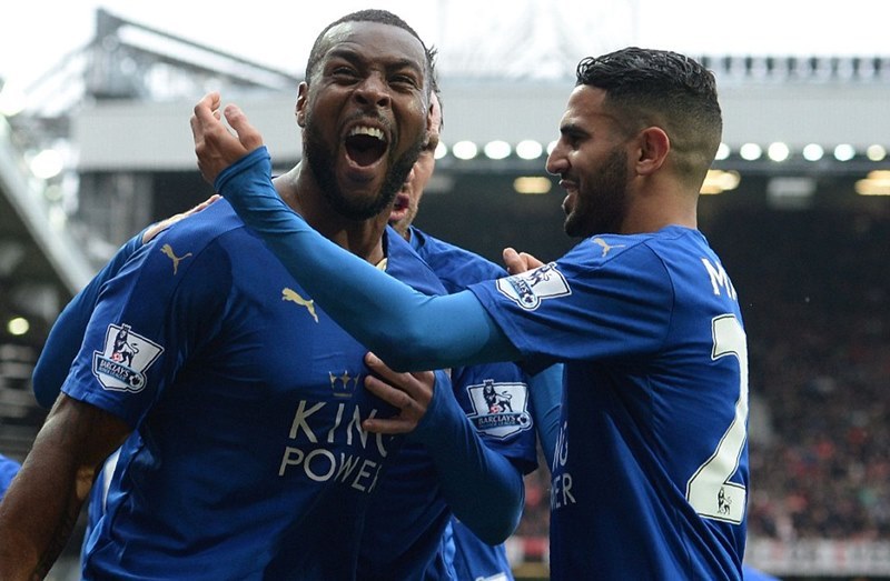 Chia điểm với MU, Leicester chưa thể xưng vương