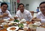 Chủ tịch Đà Nẵng ăn trưa toàn hải sản