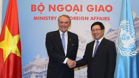 Phó Thủ tướng Phạm Bình Minh hội đàm với Phó Tổng Thư ký LHQ